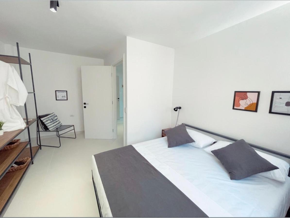 Vela Apartaments 4 Sarandë Eksteriør billede