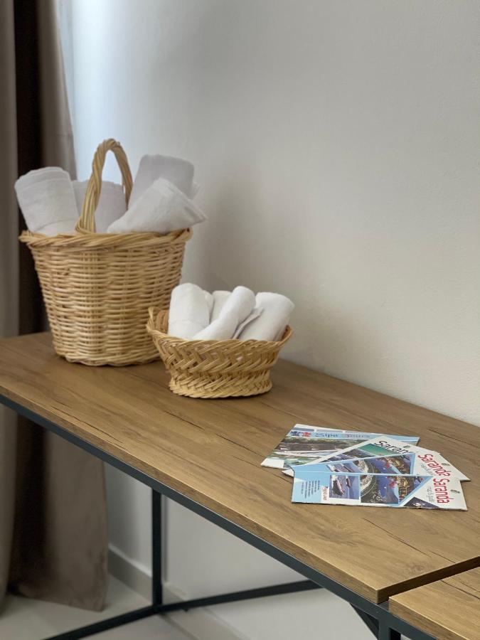 Vela Apartaments 4 Sarandë Eksteriør billede